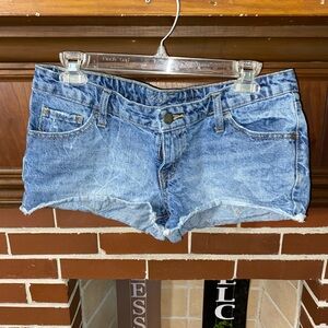 Women’s shorts